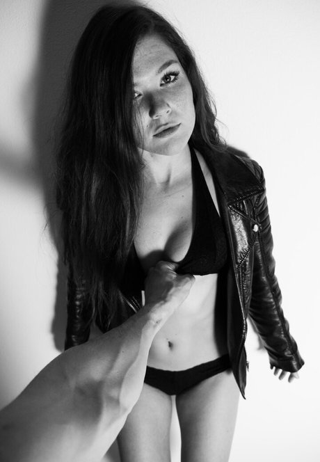 raven onlyfans beautiful nude pics