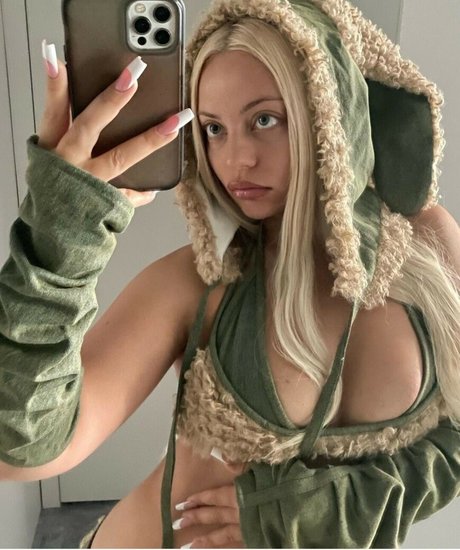 thick trans onlyfans xxx gallery