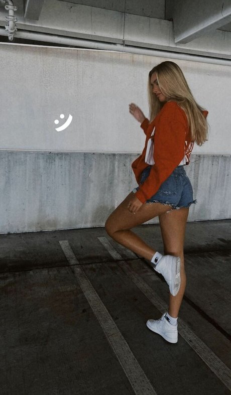 Katie Pierce best star photos