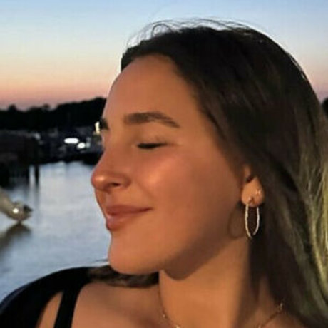 Layla Khalily star nice img