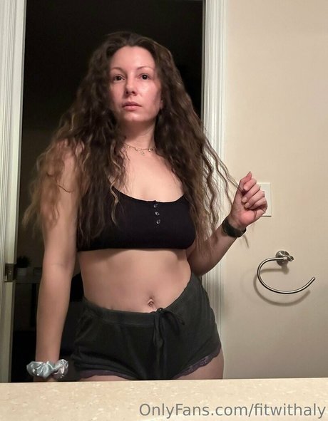 Alexis Rodriguez star nudes archive