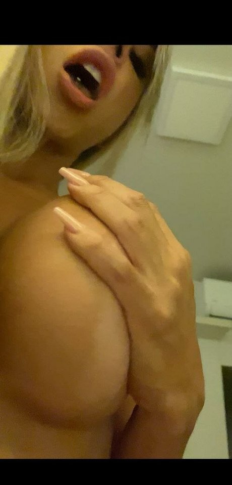 beauty girls onlyfans sexy archive