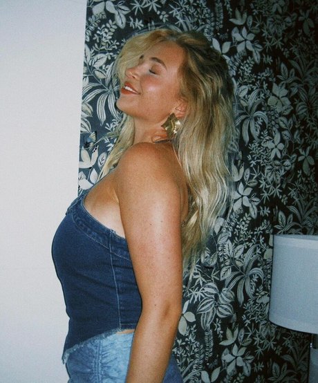 Sophia Armata nice star gallery