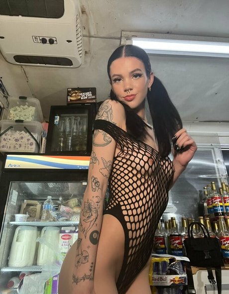 Baristaxjade model high quality images