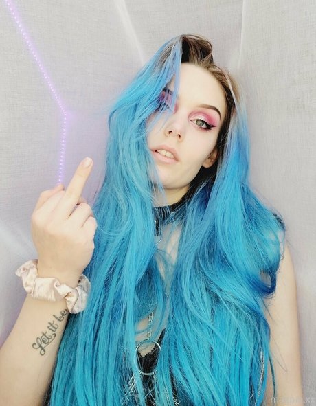 mythicmaggie erotic model archive