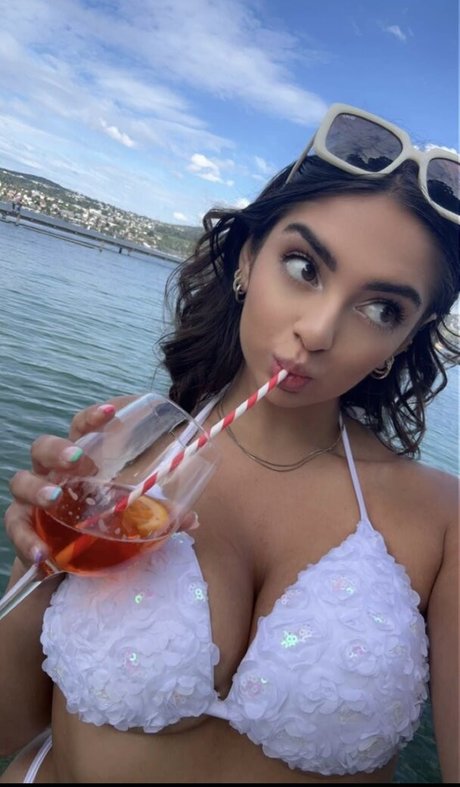 Sami Brielle porn actress photo