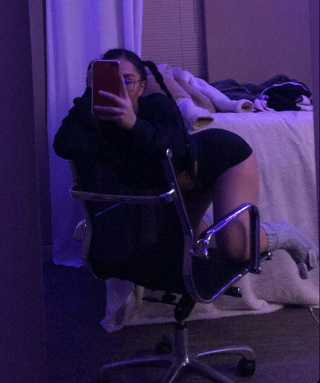 Samantha Yang Hmong hot actress pics