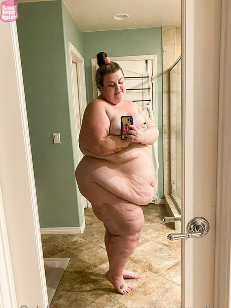 chubby latina onlyfans hot nude img