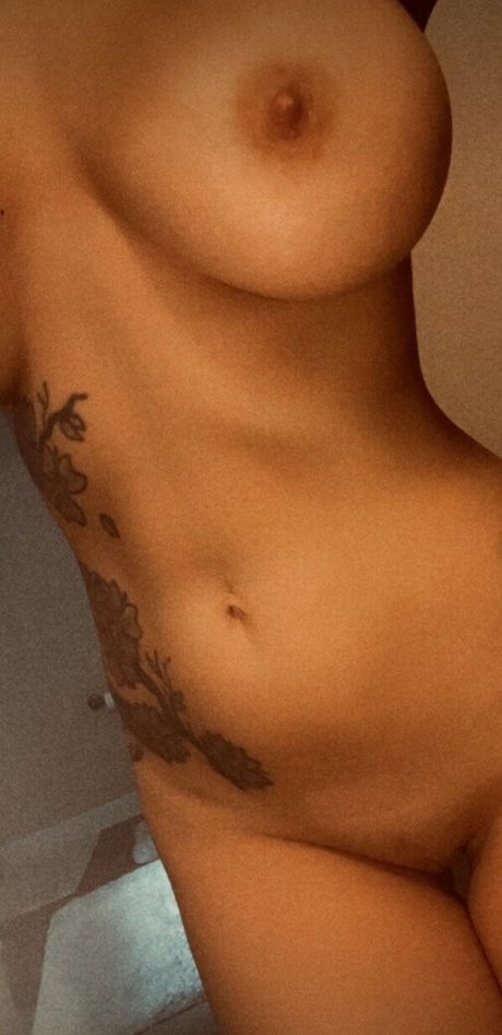 pretty pussy onlyfans hot nude images