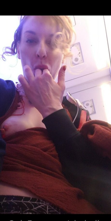 eladarling pornstar high quality pictures