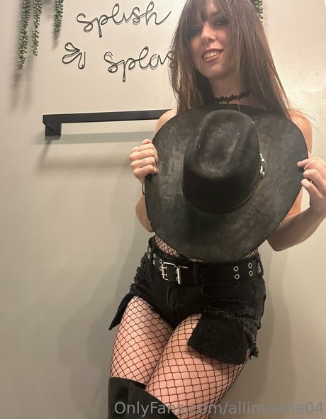 allimoona04 nude star pics