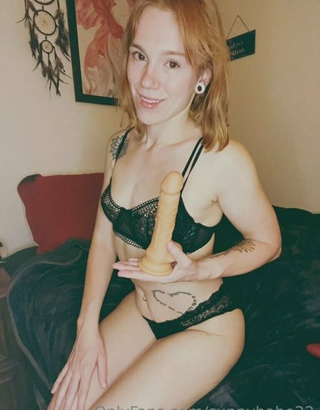 sunnybabe22 Profile Photo