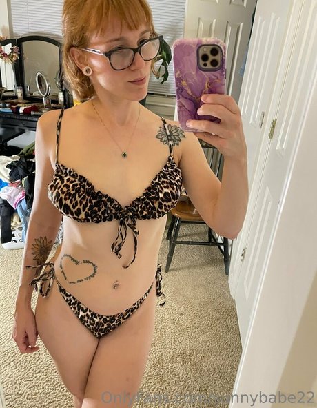 sunnybabe22 Photo Gallery