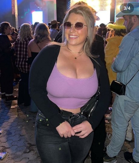 Alexisejames__ model best pictures