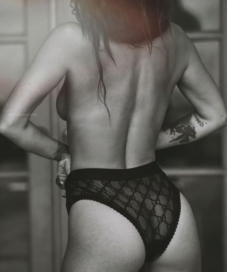 skinny asian teen onlyfans beautiful photos