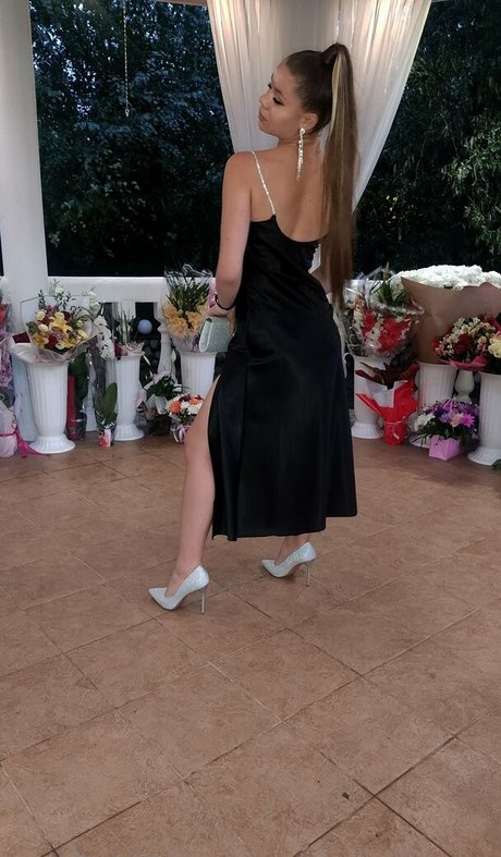 michelle milly star nudes picture