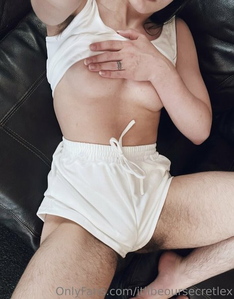 creamy pussy onlyfans sexy photos