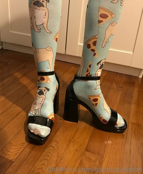 goddess realm hot star pics