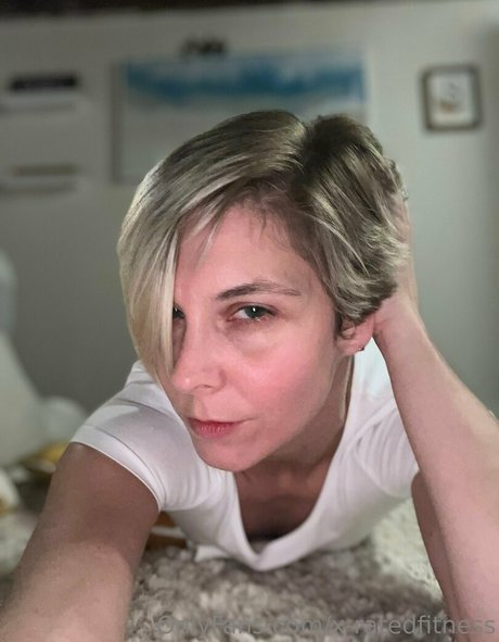 x ratedfitness model nude pic