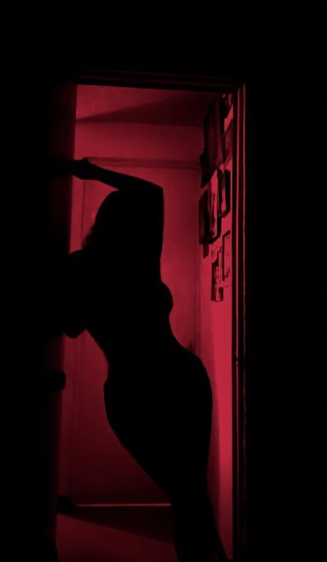 sar eliii top pornstar image