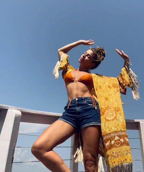 Grazi Massafera actress gallery