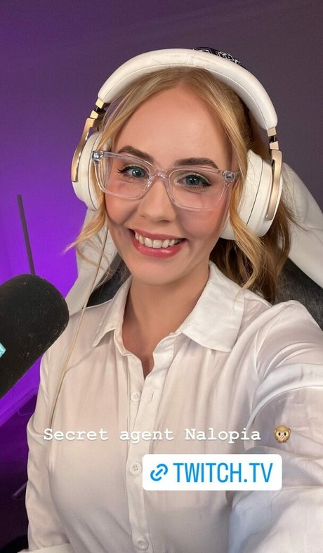 small onlyfans exclusive photos