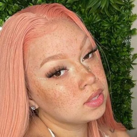 AHintOfRed star porn archive