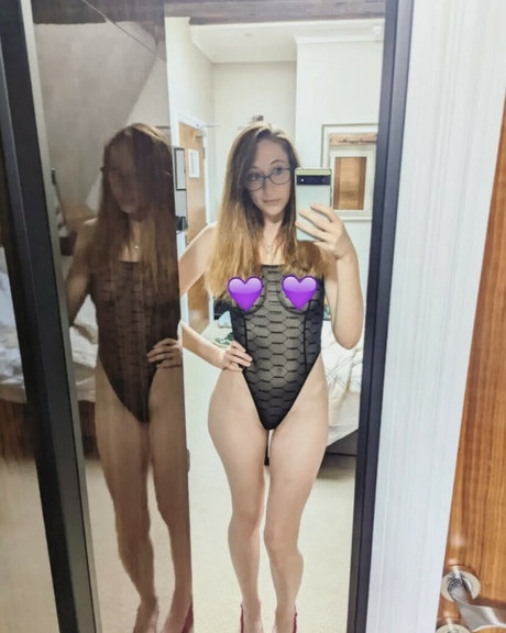 milf yoga onlyfans nudes images