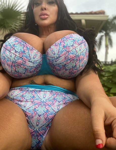 Kristine 38NN model high quality pictures