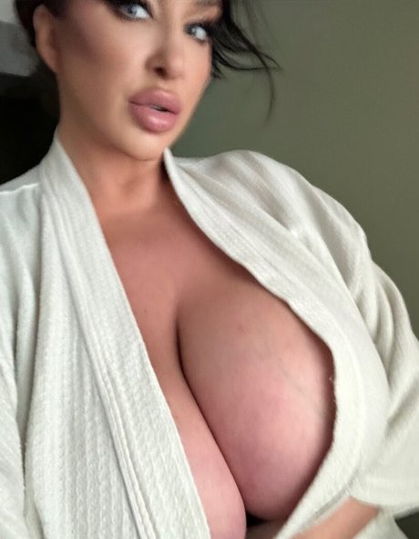 Kristine 38NN pornstar nudes image