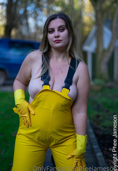 ebony smoking onlyfans sexy xxx picture