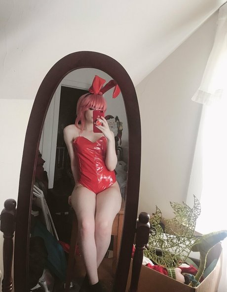 flat chested onlyfans hd pic