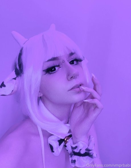 Babivmpr sexy model pic