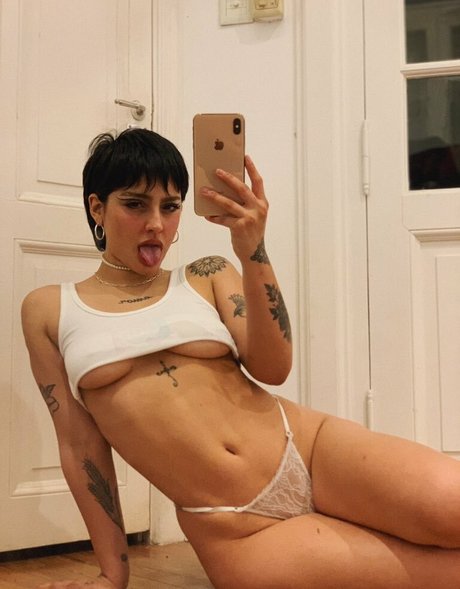 Belenegri sex model archive