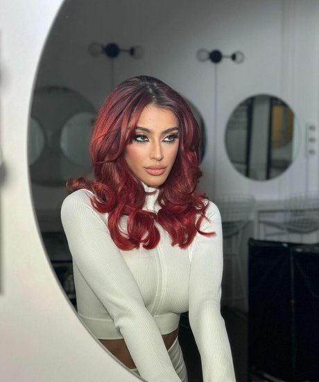 Belenegri hot pornstar image