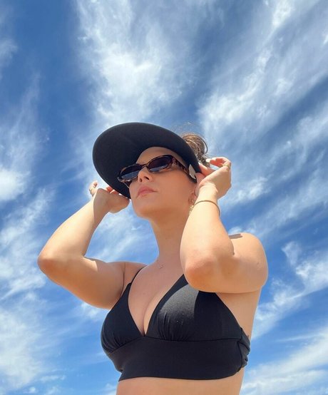 Lorena Comparato pretty pornstar photo