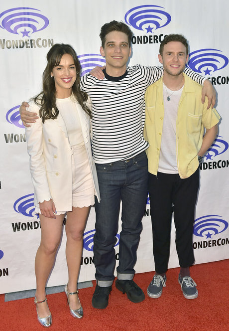 Elizabeth Henstridge model nudes pic