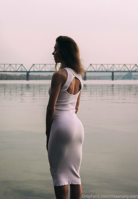 chubby latina onlyfans hot sexy images