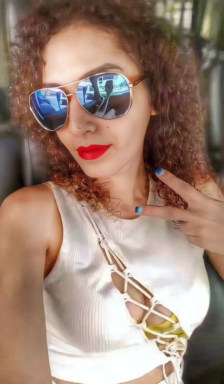 Nina Infinity hd star pictures