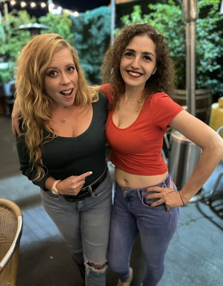 Nina Infinity hot pornstar pictures