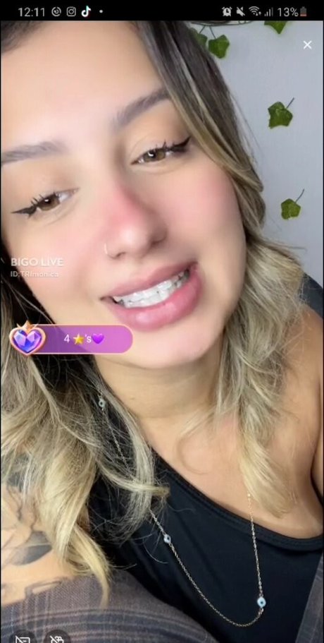 TRImonica star porn picture