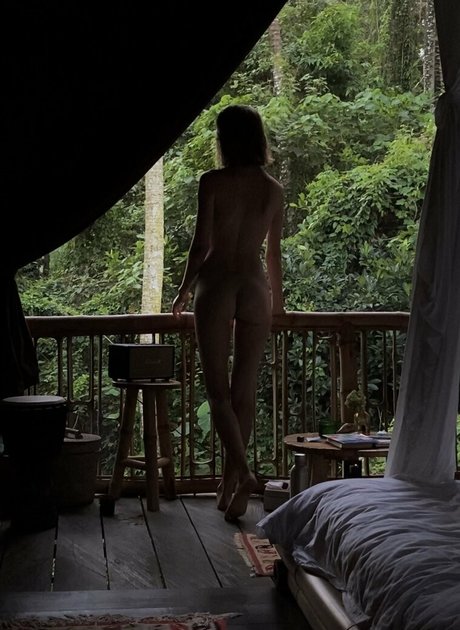 ivi ivinskaya adult model pictures