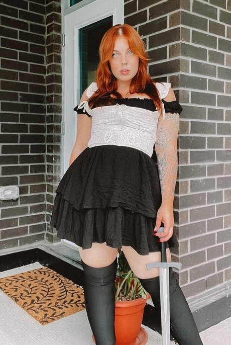 Victoriashaz art star image