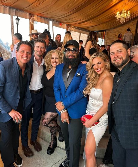 Annie Agar sexy star image