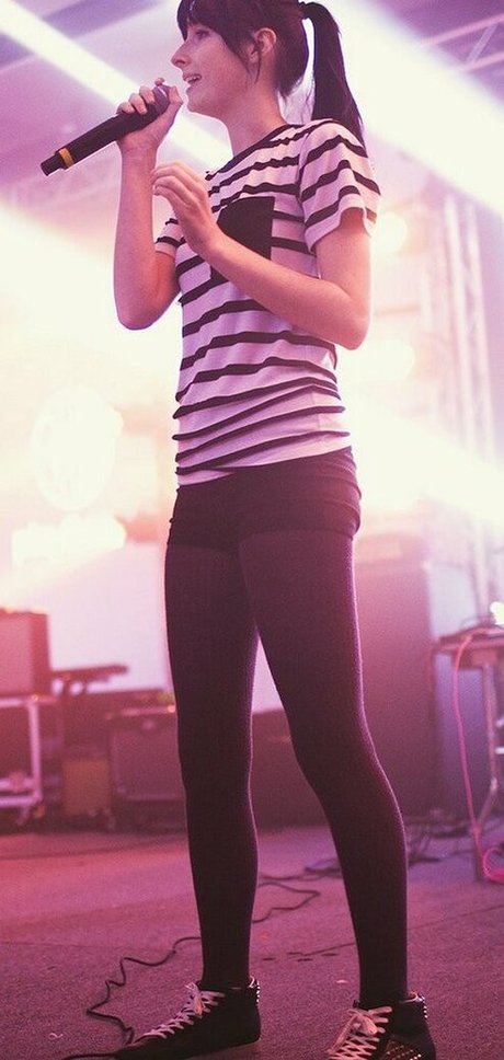 Tessa Violet art star photo