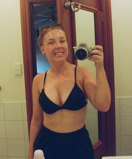 Tannar Eacott hd actress gallery