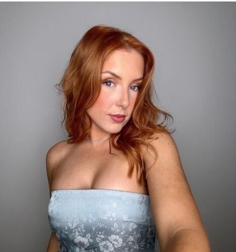 Tannar Eacott exclusive actress pic