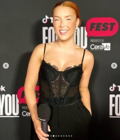 Tannar Eacott star nude photos