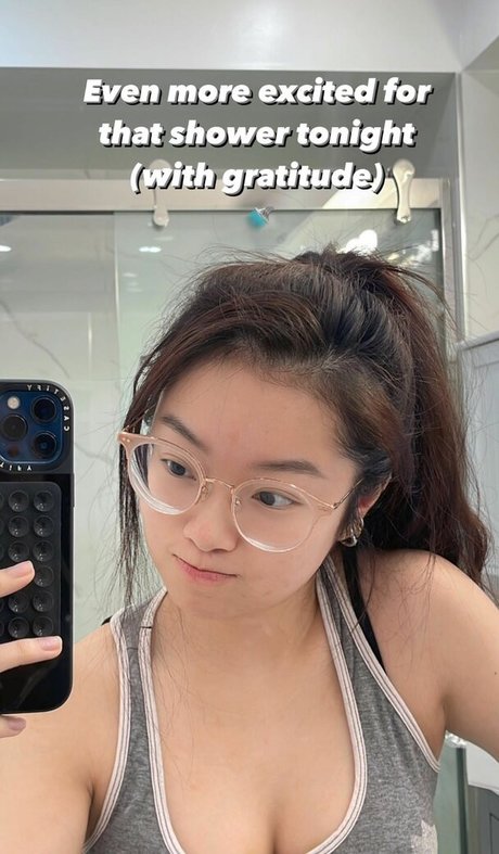 Fruitypoppin naked model pics