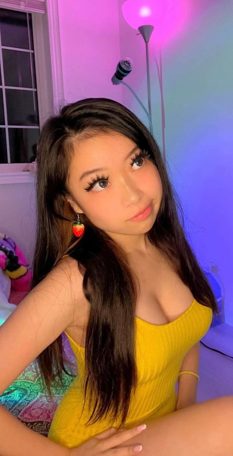 Fruitypoppin model naked archive